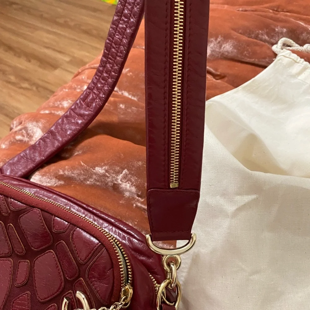 Chanel - Picture 5 of 9